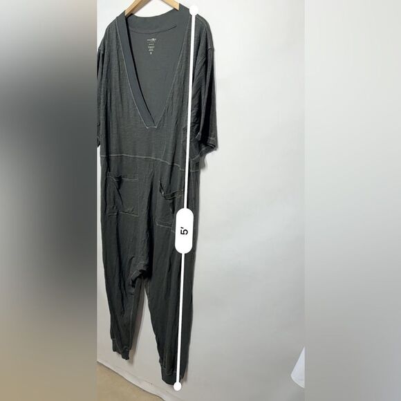 Natural Life Charlie Cotton V-Neck Oversized Jumpsuit In Charcoal M NWOT - Picture 11 of 12